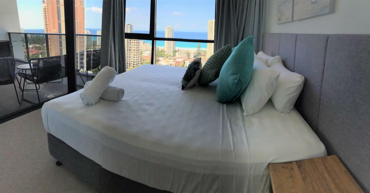Qube Broadbeach Ocean View Apartments Gold Coast Exterior foto